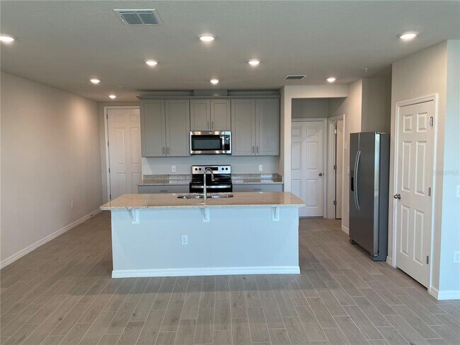 Building Photo - 2484 Sweet Viburnum Wy