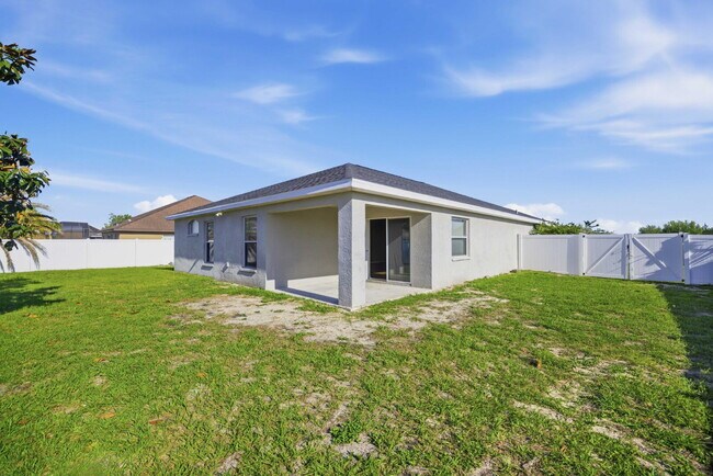 Building Photo - 4BR Gated Community Home with Fenced Yard, 2-Car Garage & Open Floor Plan