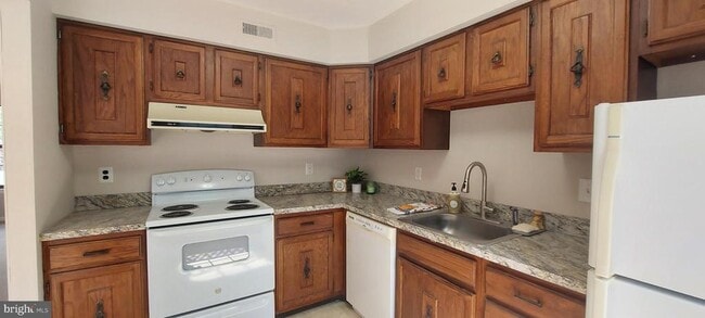 Building Photo - 426B Willow Turn
