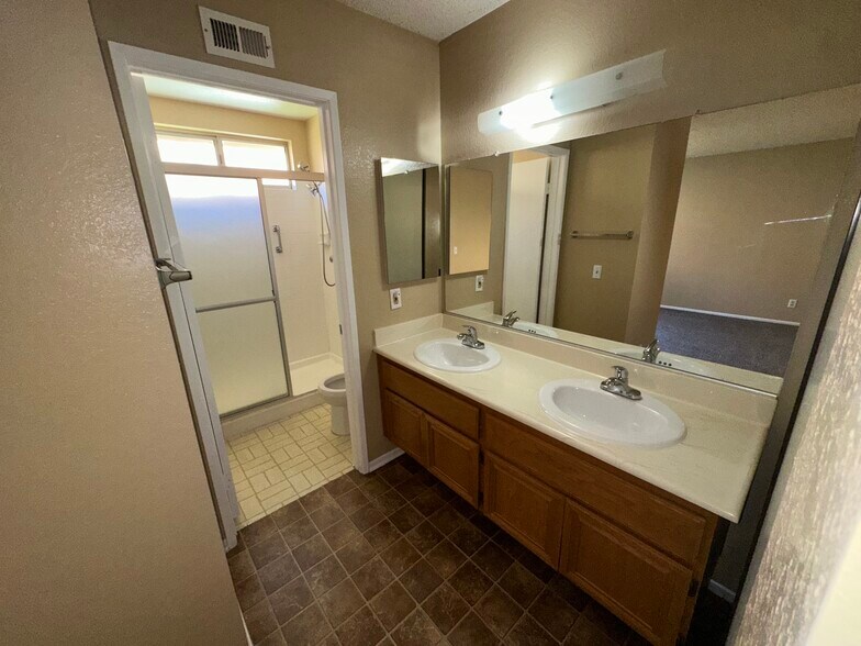 Building Photo - 2726 Coria Pl
