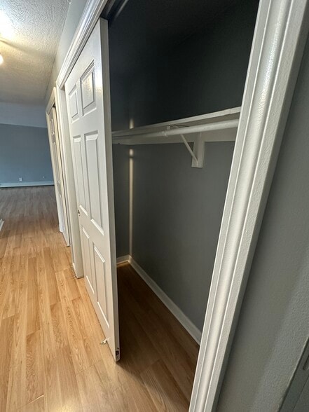 Building Photo - 31 Jones Ter