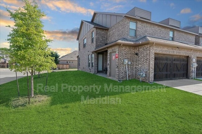 Building Photo - 815 Ponds Edge Ln