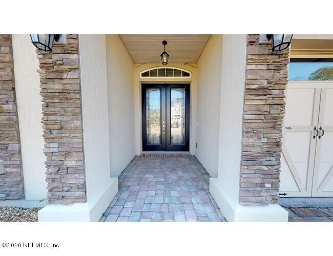 Building Photo - 323 Tate Ln