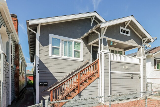 Building Photo - 1333 87th Ave