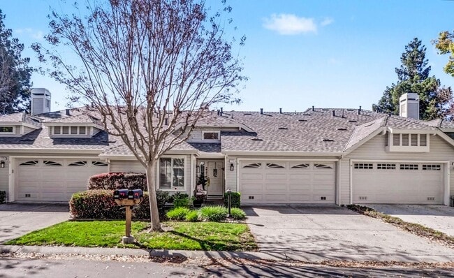 Building Photo - 7773 Beltane Dr