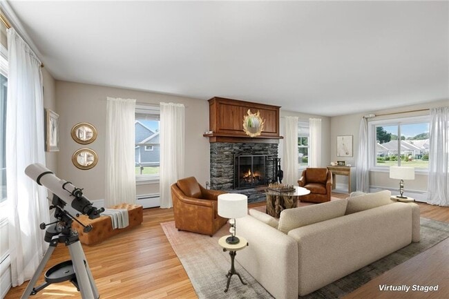 Building Photo - 20 Borden Farm Rd