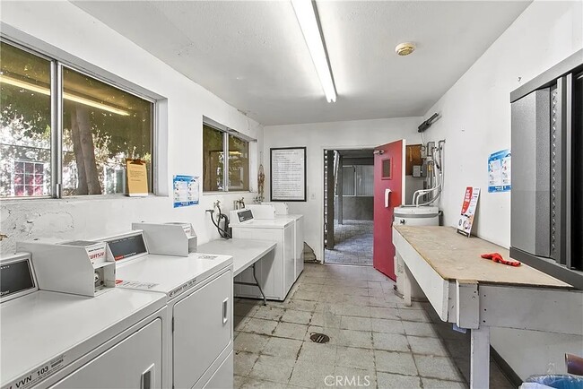 Laundry room only shared with 16 units. - 725 Coronado Ave