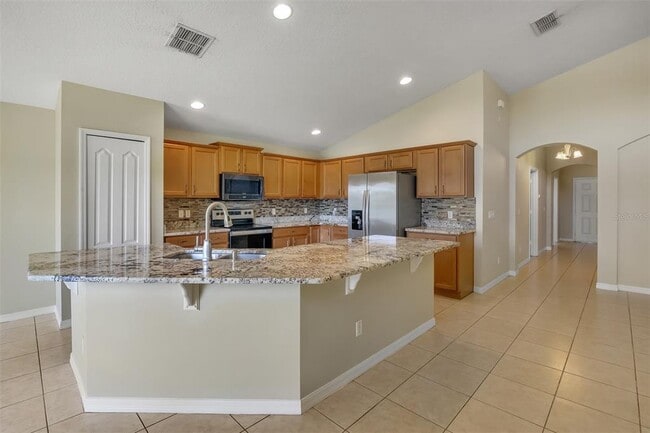 Building Photo - 12608 Iris Lake Dr