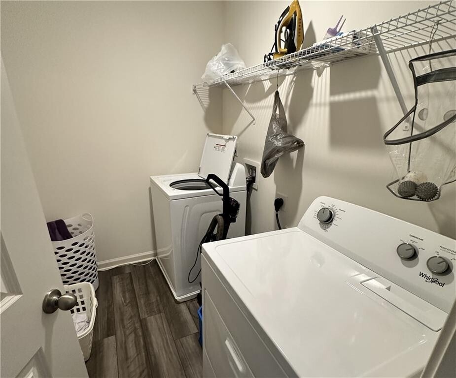 Building Photo - 7353 Cranleigh St