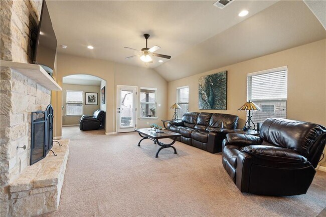 Building Photo - 5813 Arbia Ln