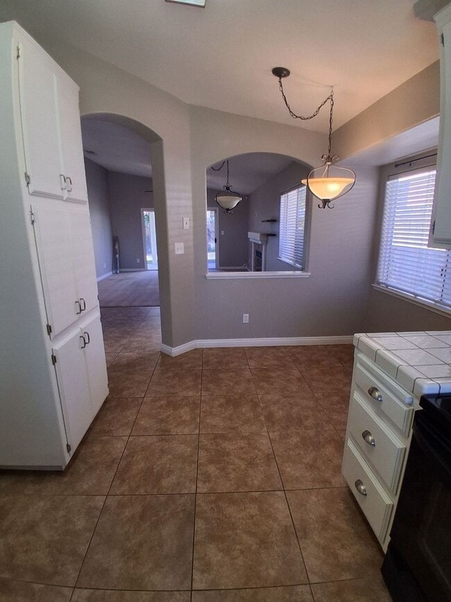 Building Photo - Beautiful Single-Story Home in Pheasant Run – Move-In Ready!