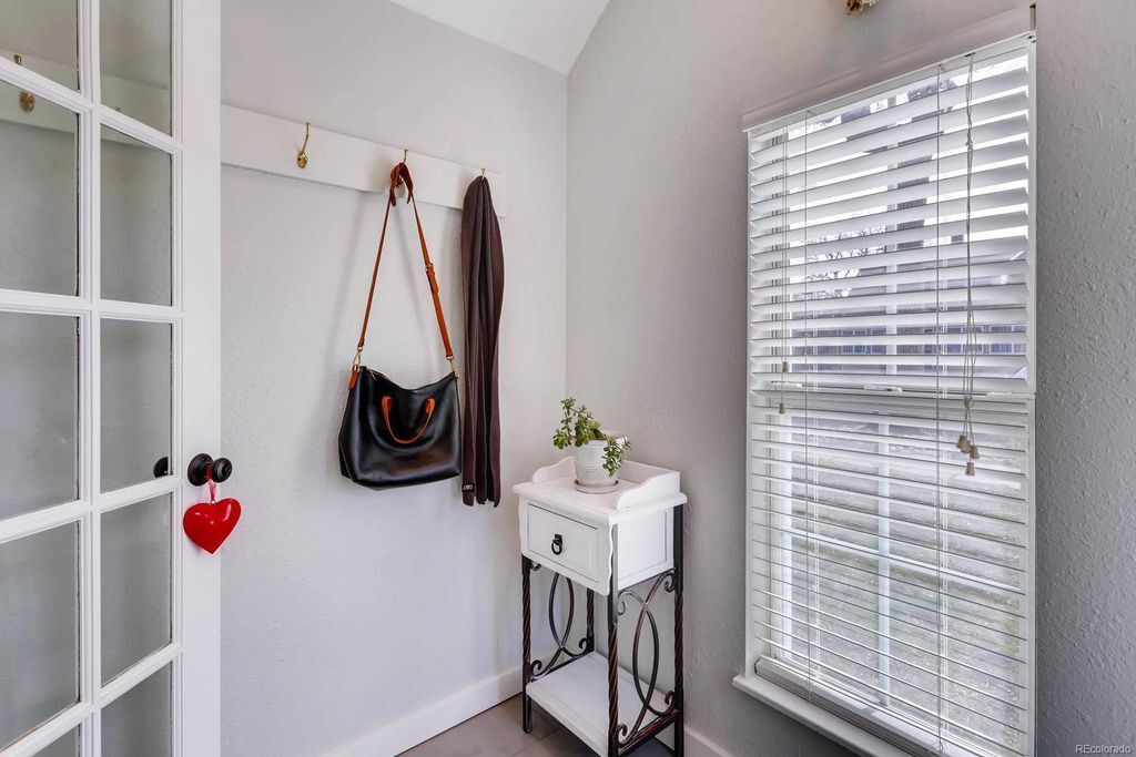 Building Photo - 4481 Meade St