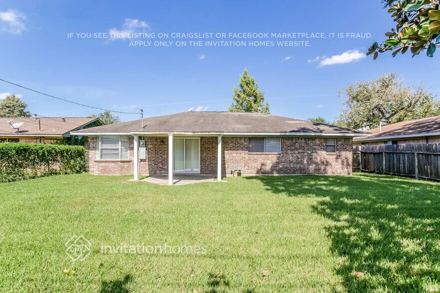 Building Photo - 10034 Antrim Ln