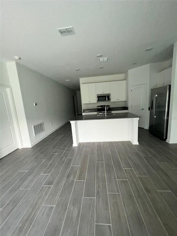 Building Photo - 34000 Sky Blossom Cir