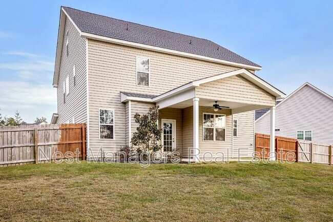 Building Photo - 136 Loch Ln