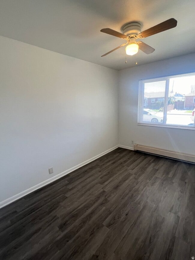 Building Photo - Cozy Condo Living in the Heart of Salt Lake City