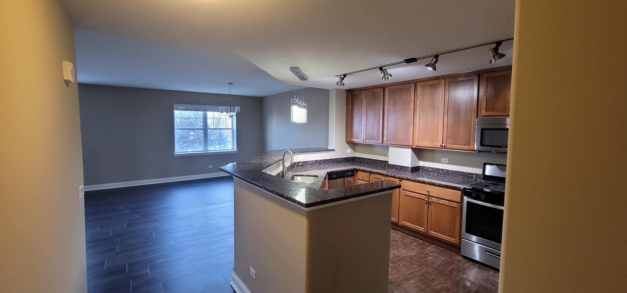 Building Photo - 1 Itasca Pl