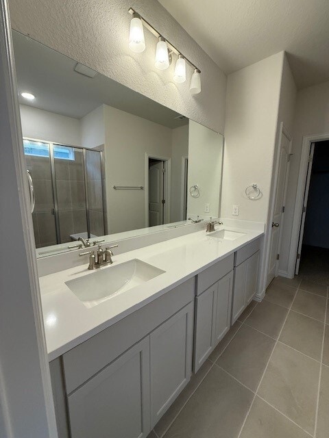 Master Restroom - 1241 Casetta Run