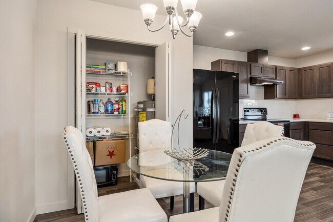 Building Photo - 316 Dawson Ln