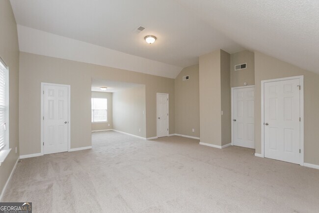Building Photo - 3130 Lower Creek Dr