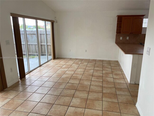 Building Photo - 7601 NW 166th Terrace