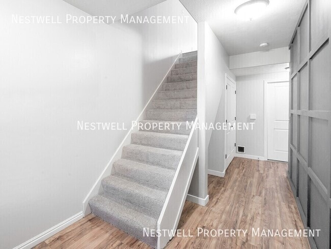 Building Photo - 14849 Treseder St