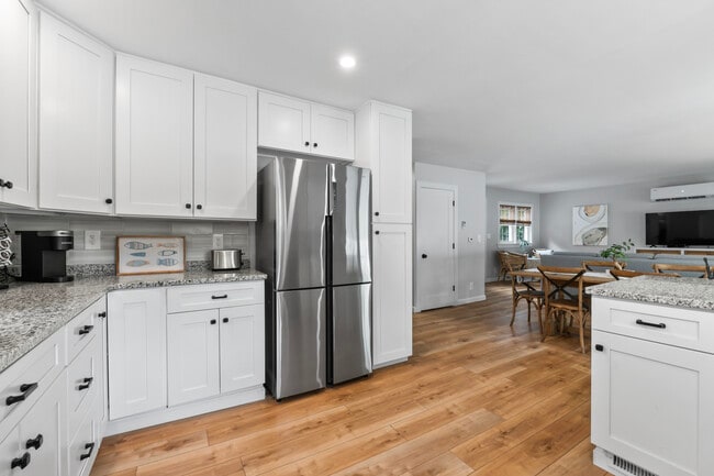 Building Photo - 247 Berwick Rd