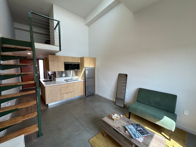 Interior Photo - Barranca LA