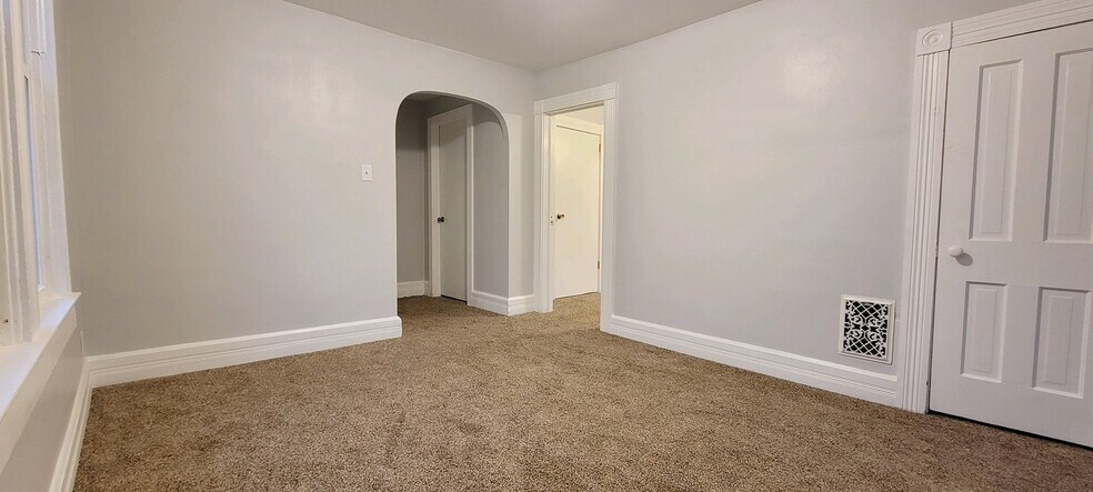 Living Room - 1116 beecher ave