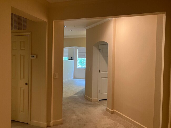 Building Photo - 3 BR / 2 BA at the Preserve