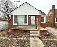 Building Photo - 4 Bedroom on Detroit's West Side!