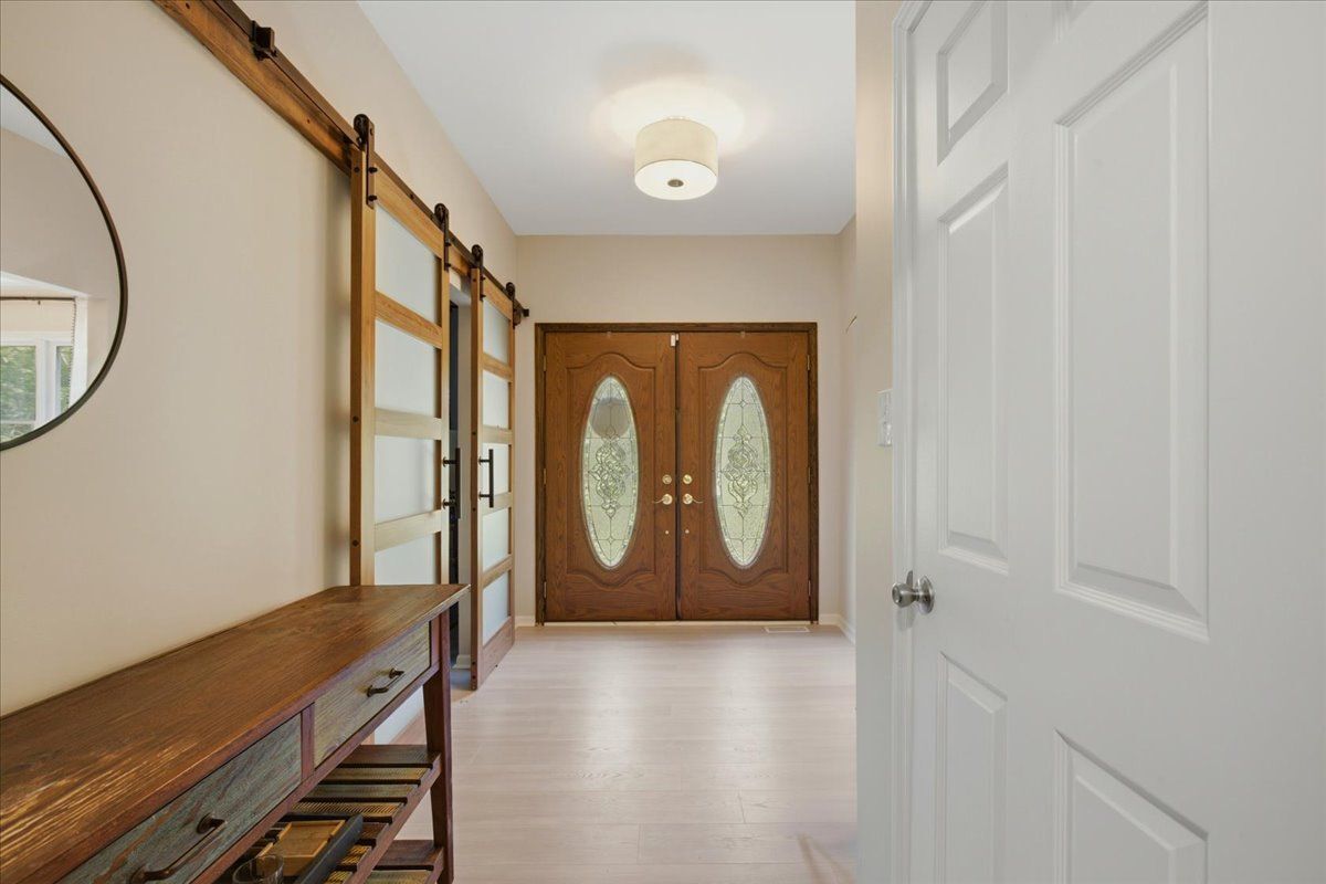 Building Photo - 2641 Dogwood Ln