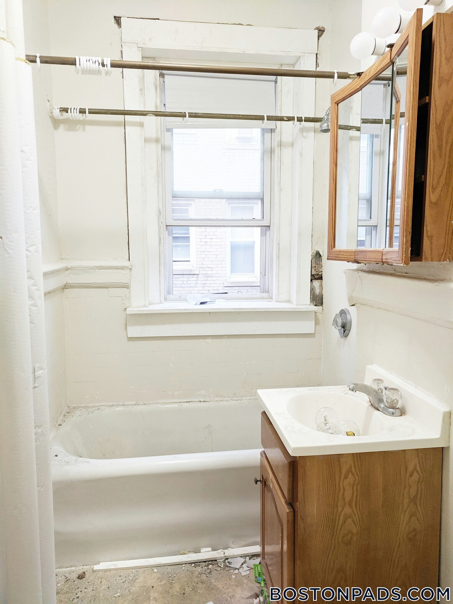 Building Photo - 1167 Boylston St