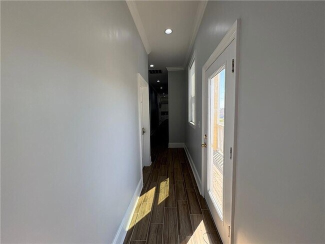 Building Photo - 3103 Cherry St