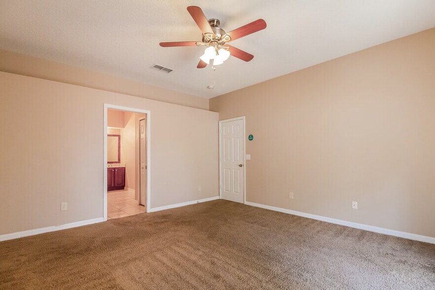 Building Photo - 1320 Falconwood Ct