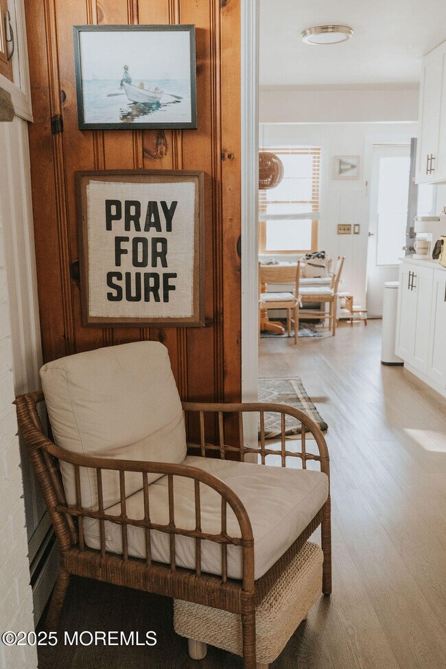 Building Photo - 35 12th Ave