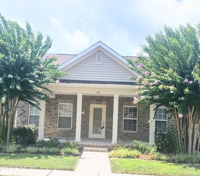 Primary Photo - 147 Hatleyberry St