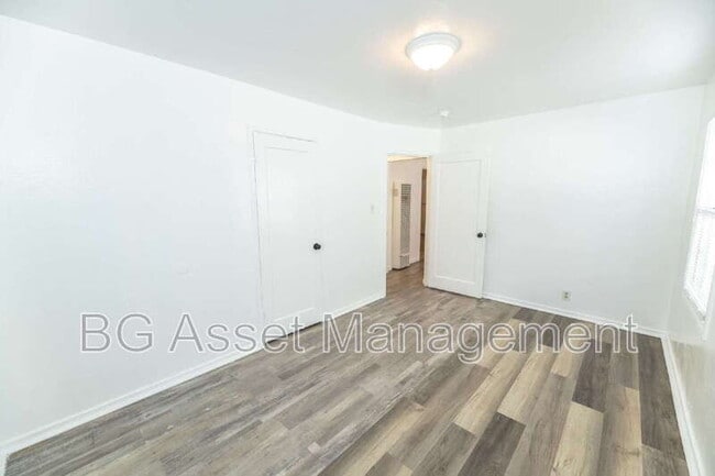 Building Photo - 1428 Monterey St