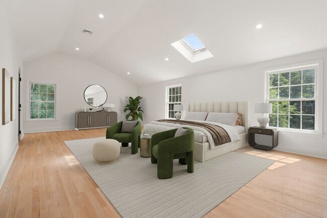 Building Photo - 576 Grove St