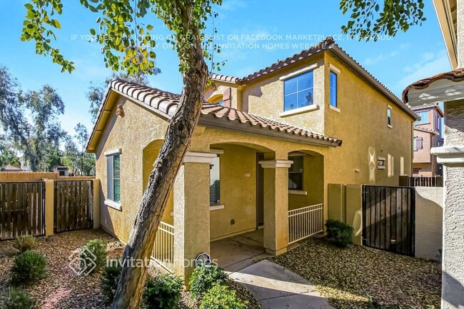 Building Photo - 3771 E Santa Fe Ln