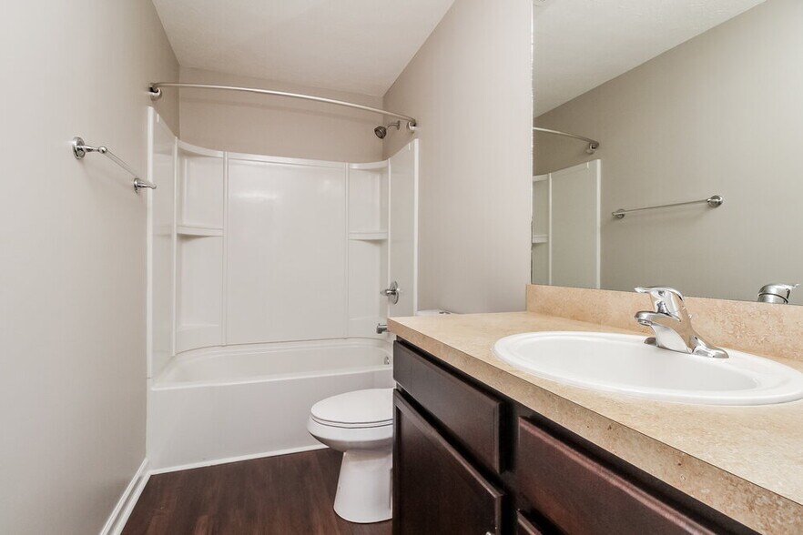 Building Photo - 1536 Rockglade Run
