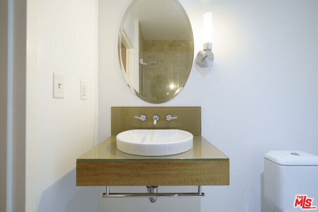 Building Photo - 1111 S Grand Ave