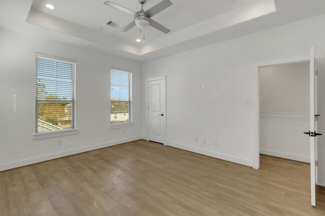 Building Photo - 1526 Chestnut St