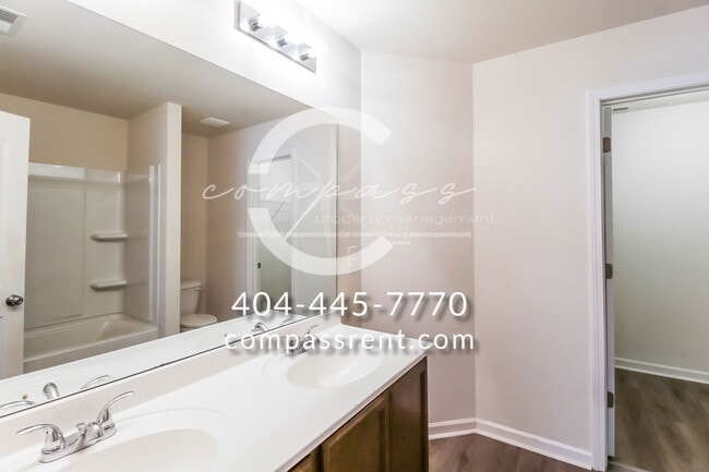 Building Photo - 2086 Belmont Cir NE
