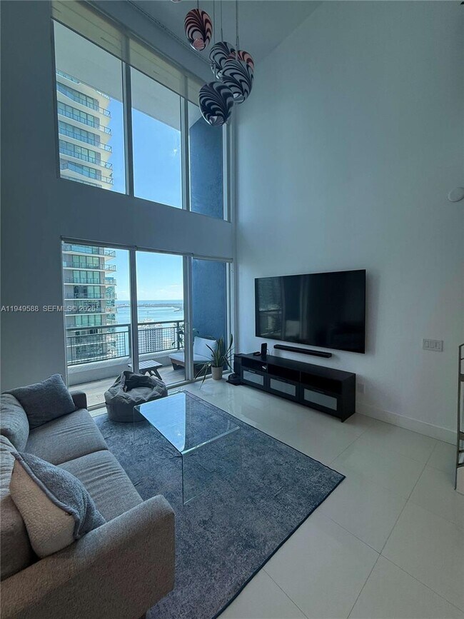 Building Photo - 60 SW 13th St