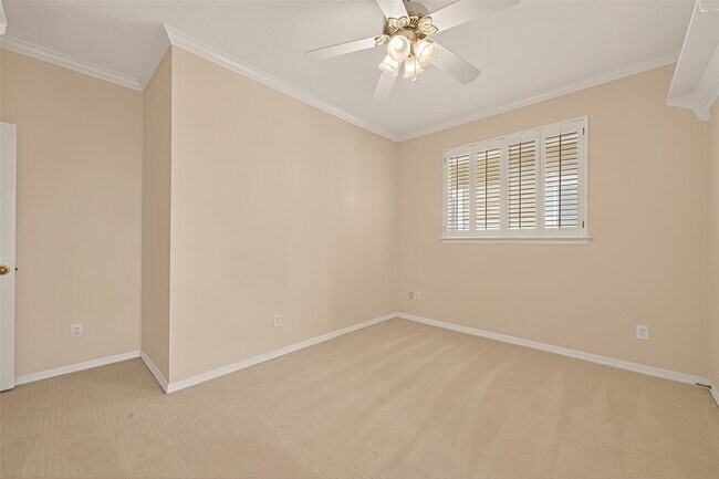 Building Photo - 431 Westmoreland St