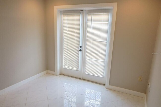 Building Photo - 3121 Bordeaux Ln