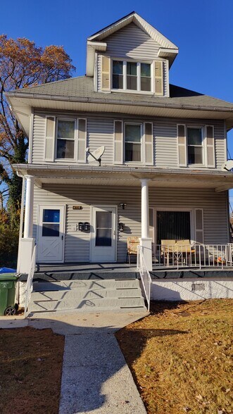 Primary Photo - 4118 W Forest Park Ave