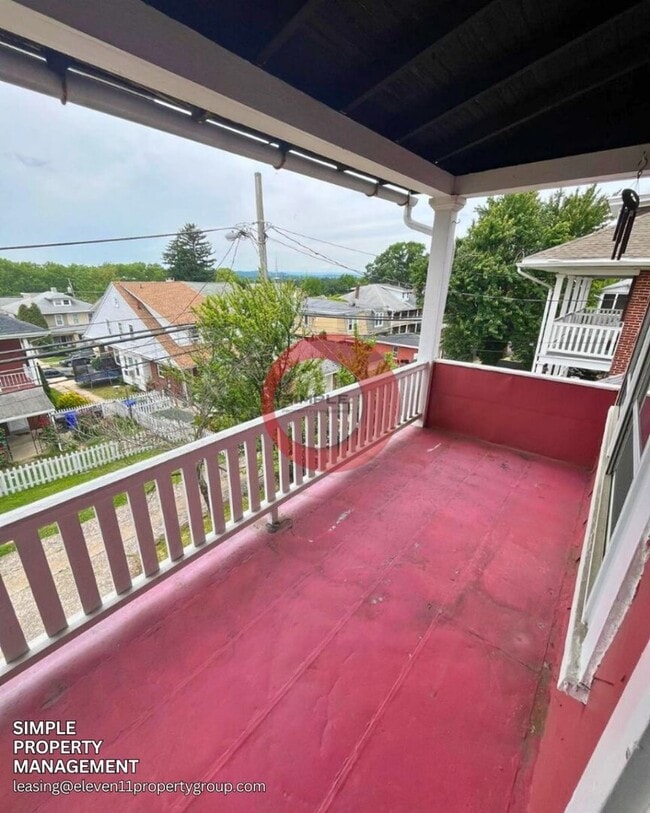 Building Photo - Four-bedroom 1.5 bath with Off street parking