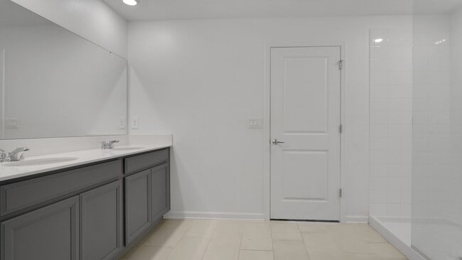 Building Photo - 5310 Preserve Blvd